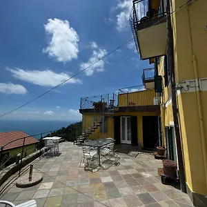 Pzeta Affittacamere Vernazza